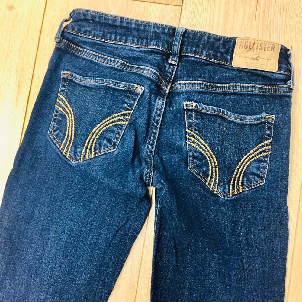 Hollister denim jeans skinny low rise trending dark wash 0 24 waist school teen